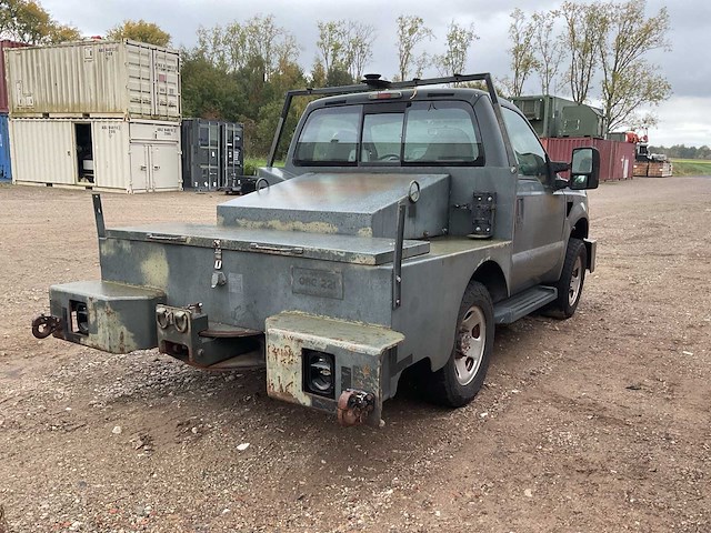 2008 ford bobtail f350 xl super duty bedrijfswagen - afbeelding 4 van  17