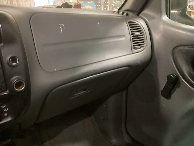 2008 ford pickup ranger bedrijfswagen - afbeelding 11 van  11