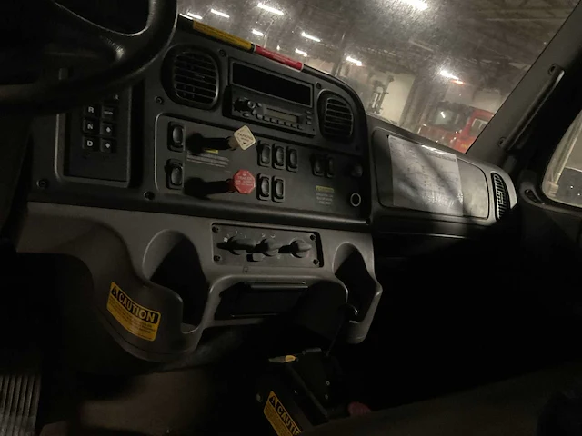 2008 freightliner truck kieper - afbeelding 9 van  12