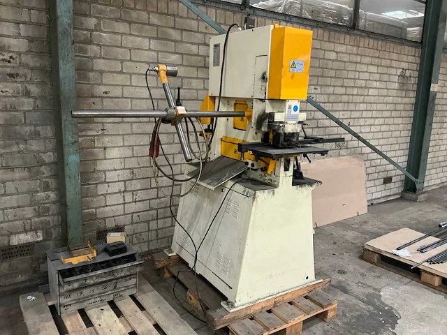 2008 geka bendicrop 50 pons- en knipmachine - afbeelding 7 van  13