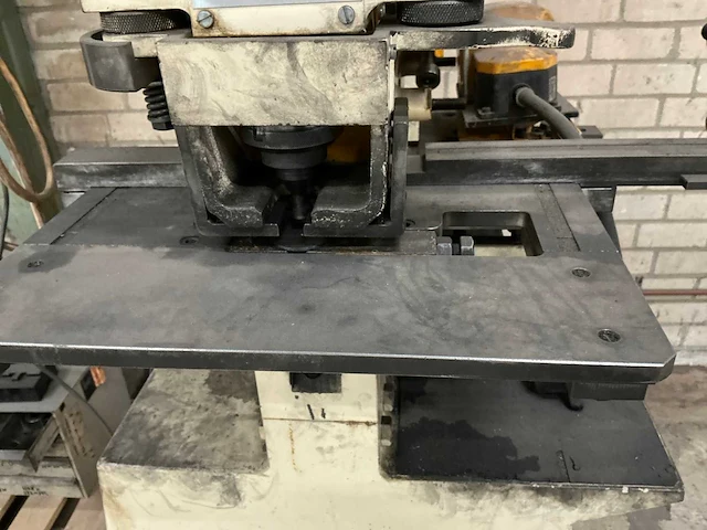 2008 geka bendicrop 50 pons- en knipmachine - afbeelding 10 van  13