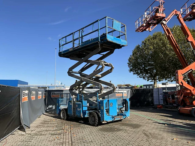 2008 genie gs 3384 rt hoogwerker 4x4 - afbeelding 1 van  24