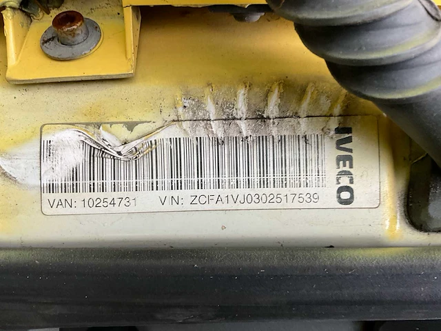 2008 ginaf c2120n vrachtwagen met laadkraan en haakarm - afbeelding 32 van  40