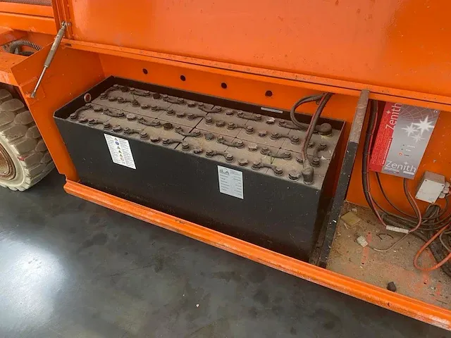 2008 holland lift q-135el18 schaarhoogwerker - afbeelding 3 van  23