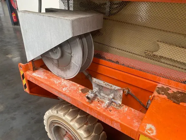 2008 holland lift q-135el18 schaarhoogwerker - afbeelding 11 van  23