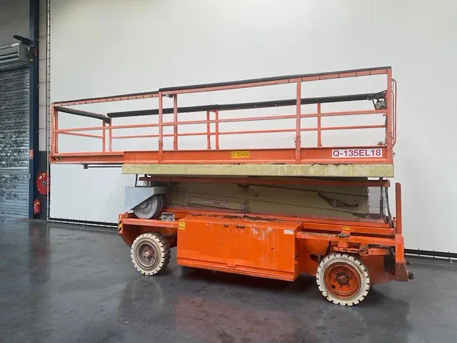 2008 holland lift q-135el18 schaarhoogwerker - afbeelding 19 van  23