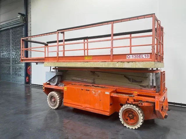 2008 holland lift q-135el18 schaarhoogwerker - afbeelding 22 van  23