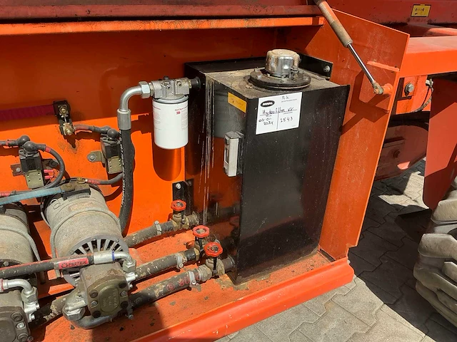 2008 holland lift q-135el24 hoogwerker - afbeelding 13 van  34