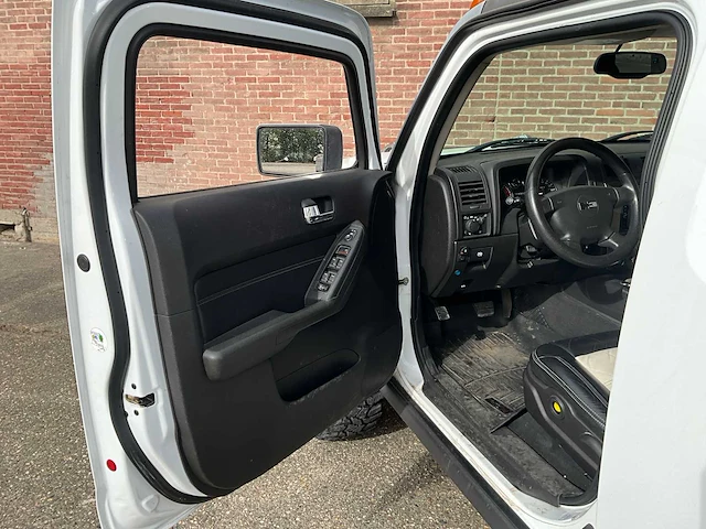 2008 hummer h3 t personenauto - afbeelding 8 van  34