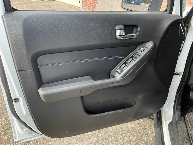 2008 hummer h3 t personenauto - afbeelding 9 van  34