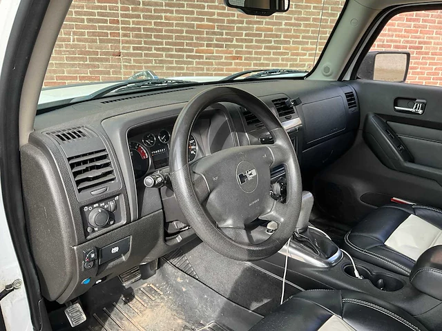 2008 hummer h3 t personenauto - afbeelding 11 van  34