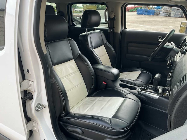 2008 hummer h3 t personenauto - afbeelding 20 van  34