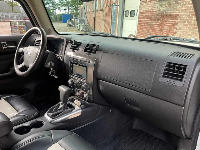 2008 hummer h3 t personenauto - afbeelding 21 van  34