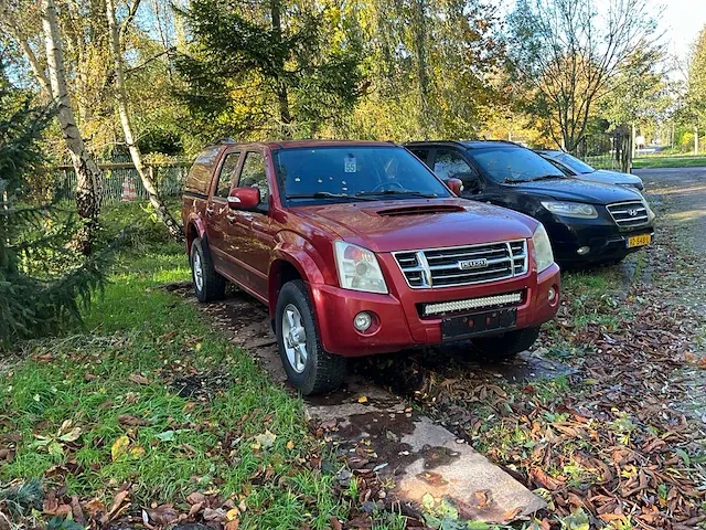 2008 isuzu d-max 3.0 tdi bedrijfswagen - afbeelding 4 van  10