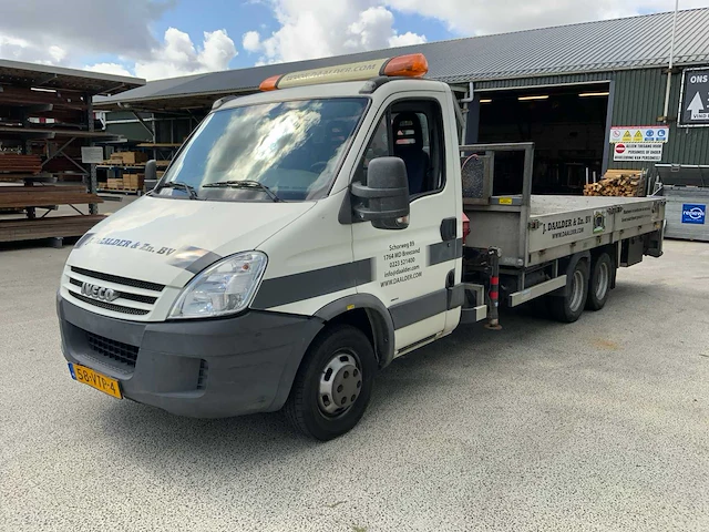 2008 iveco daily 40c15/t 3.0 16v bedrijfswagen met velhuizen opbouw en hmf laadkraan - afbeelding 1 van  55