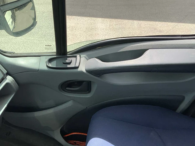 2008 iveco daily 40c15/t 3.0 16v bedrijfswagen met velhuizen opbouw en hmf laadkraan - afbeelding 46 van  55