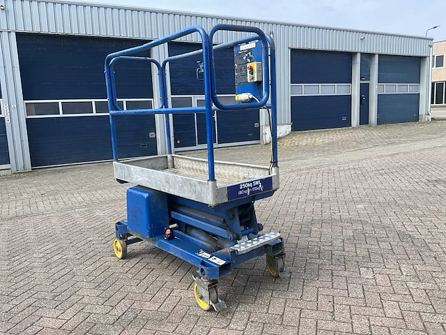 2008 jlg powertower hoogwerker - afbeelding 5 van  8