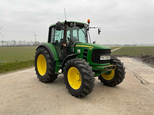 2008 john deere 6230 vierwielaangedreven landbouwtractor - afbeelding 23 van  33