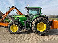 2008 john deere 6830 premium vierwielaangedreven landbouwtractor met maaiarm - afbeelding 4 van  49