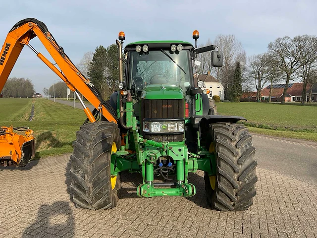 2008 john deere 6830 premium vierwielaangedreven landbouwtractor met maaiarm - afbeelding 8 van  49