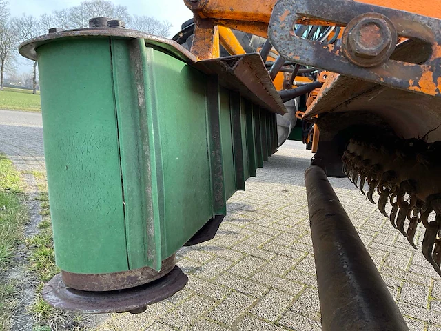 2008 john deere 6830 premium vierwielaangedreven landbouwtractor met maaiarm - afbeelding 17 van  49