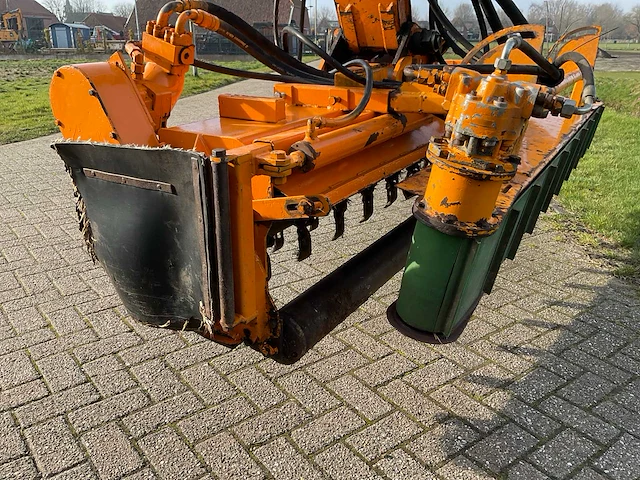 2008 john deere 6830 premium vierwielaangedreven landbouwtractor met maaiarm - afbeelding 19 van  49