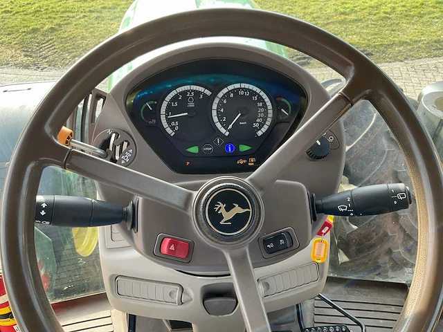 2008 john deere 6830 premium vierwielaangedreven landbouwtractor met maaiarm - afbeelding 39 van  49