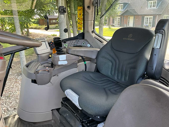 2008 john deere 6830 vierwielaangedreven landbouwtractor met voorlader - afbeelding 27 van  41