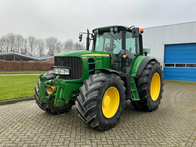 2008 john deere 6830 vierwielaangedreven landbouwtractor - afbeelding 1 van  36