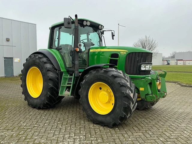 2008 john deere 6830 vierwielaangedreven landbouwtractor - afbeelding 32 van  36