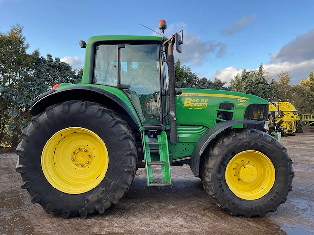 2008 john deere 7530 premium vierwielaangedreven landbouwtractor - afbeelding 30 van  33