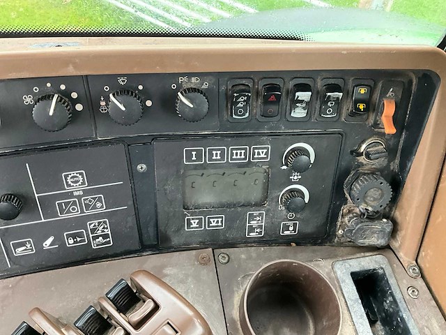 2008 john deere 7930 powerquad plus vierwielaangedreven landbouwtractor - afbeelding 35 van  43