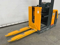 2008 jungheinrich eks110 orderpicker met accu van 2024 - afbeelding 16 van  19