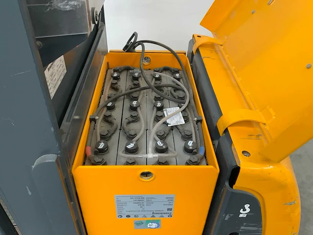 2008 jungheinrich eks110 orderpicker met accu van 2024 - afbeelding 19 van  19