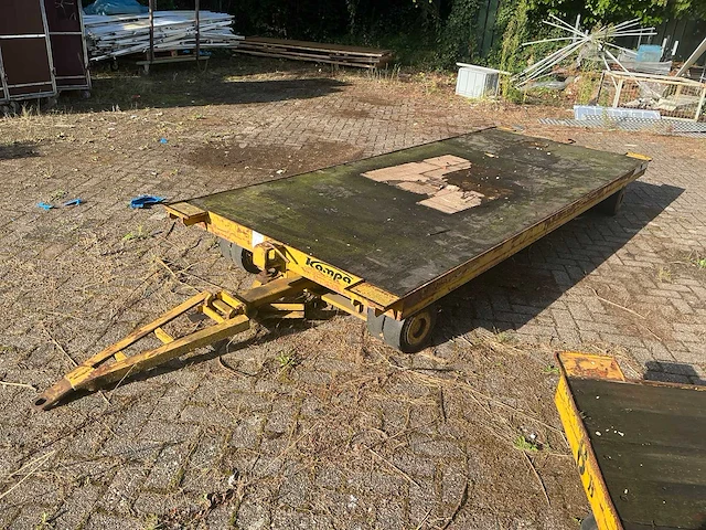 2008 kampa zwaarlast materiaalwagen - afbeelding 1 van  9