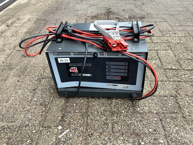 2008 kärcher km120/150r zelfrijdende veegmachine - afbeelding 4 van  14