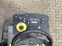 2008 kärcher km120/150r zelfrijdende veegmachine - afbeelding 12 van  14