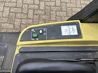2008 kärcher km120/150r zelfrijdende veegmachine - afbeelding 13 van  14