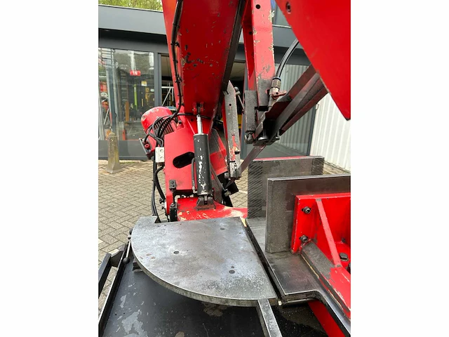 2008 karmetal 400 kdg metalen horizontale bandzaagmachine - afbeelding 12 van  17