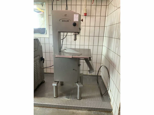 2008 kolbe k 330 vleeszaagmachine - afbeelding 4 van  11