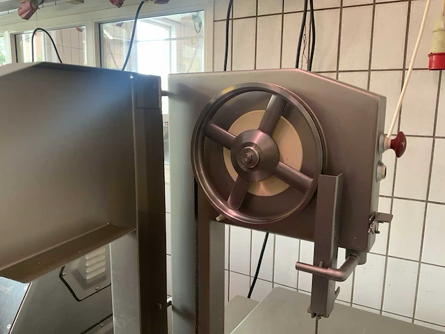 2008 kolbe k 330 vleeszaagmachine - afbeelding 10 van  11