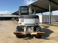 2008 komatsu pw 98mr-6 banden graafmachine - afbeelding 33 van  38
