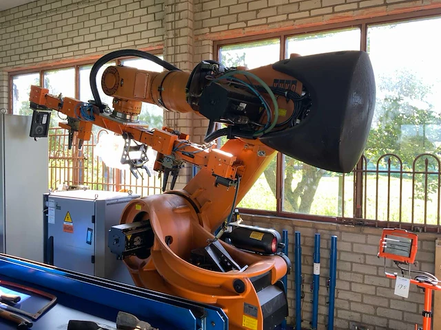 2008 kuka kr 360 l 340 pa industriële robot - afbeelding 6 van  21