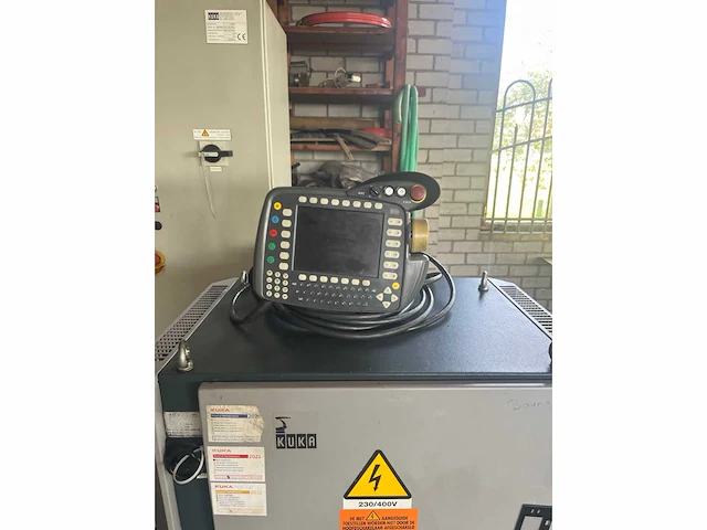 2008 kuka kr 360 l 340 pa industriële robot - afbeelding 17 van  21
