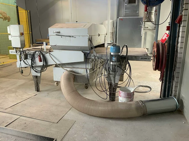 2008 leif & lorentz b3 lineaire spuitmachine - afbeelding 27 van  30