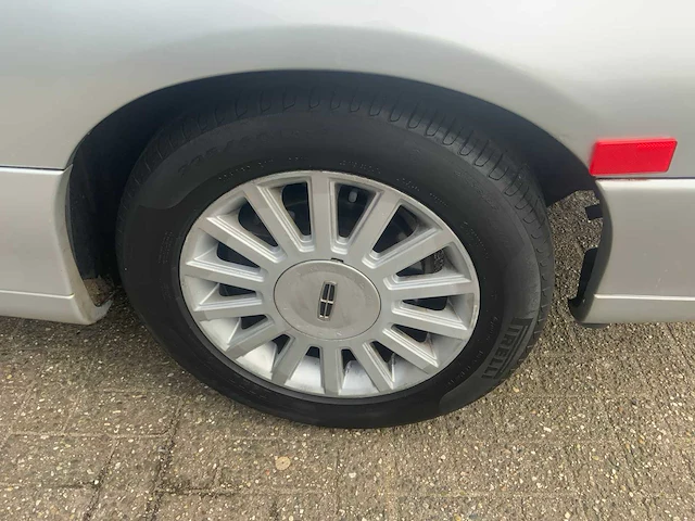 2008 lincoln towncar superior rouwauto - afbeelding 2 van  43