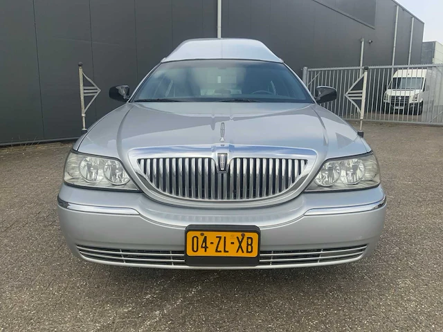 2008 lincoln towncar superior rouwauto - afbeelding 10 van  43