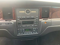 2008 lincoln towncar superior rouwauto - afbeelding 18 van  43