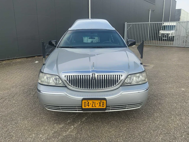 2008 lincoln towncar superior rouwauto - afbeelding 23 van  43