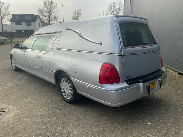 2008 lincoln towncar superior rouwauto - afbeelding 41 van  43